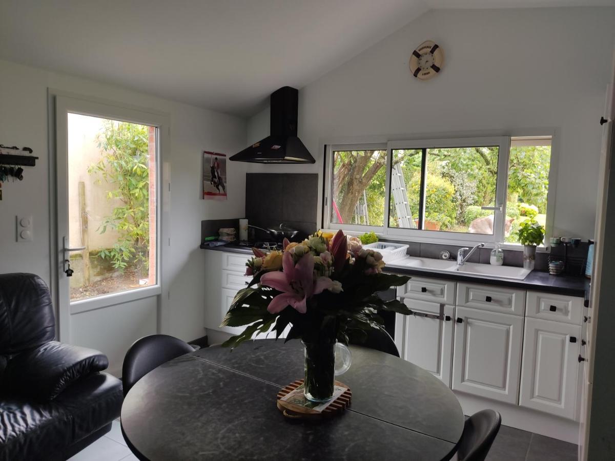 Maisonnette Cosy Bien Situee Apartamento Dol-de-Bretagne